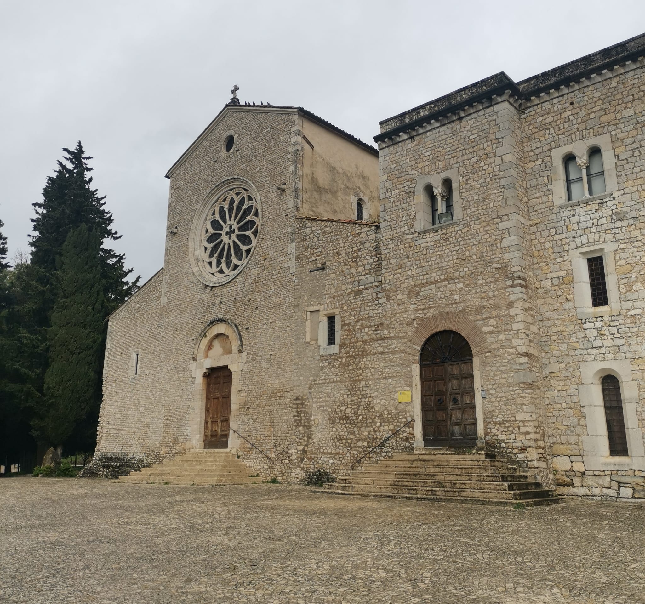 Valvisciolo, un’abbazia, molte leggende