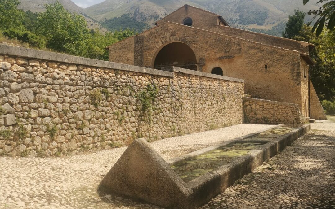 Una perla romanica e bizantina sotto il Monte Velino